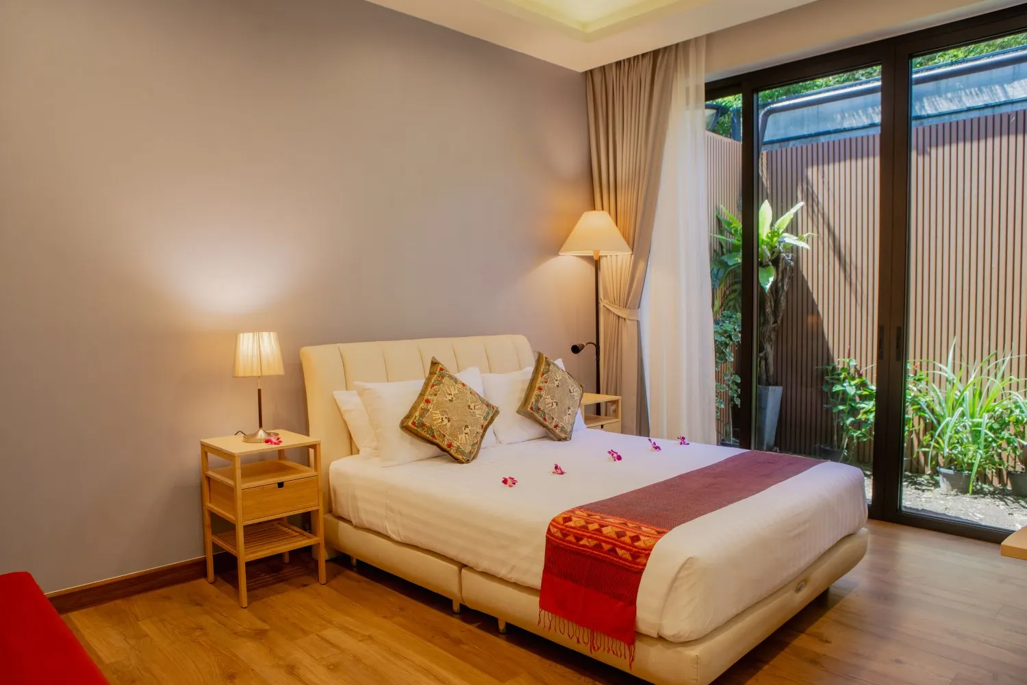 Property image - full photo 35