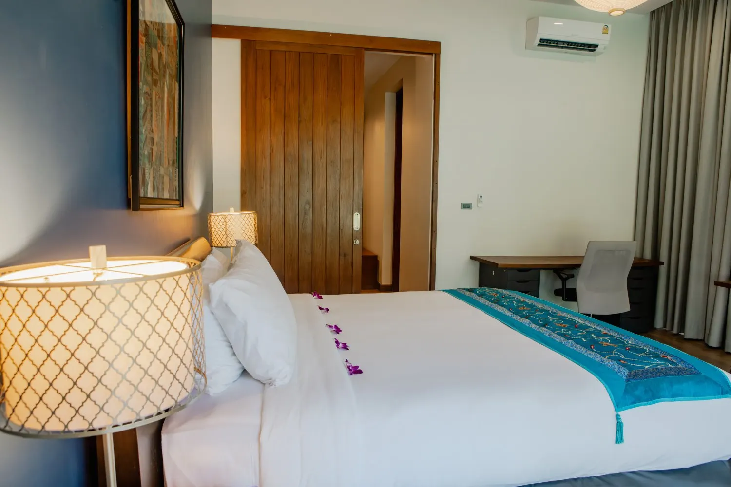 Property image - full photo 40