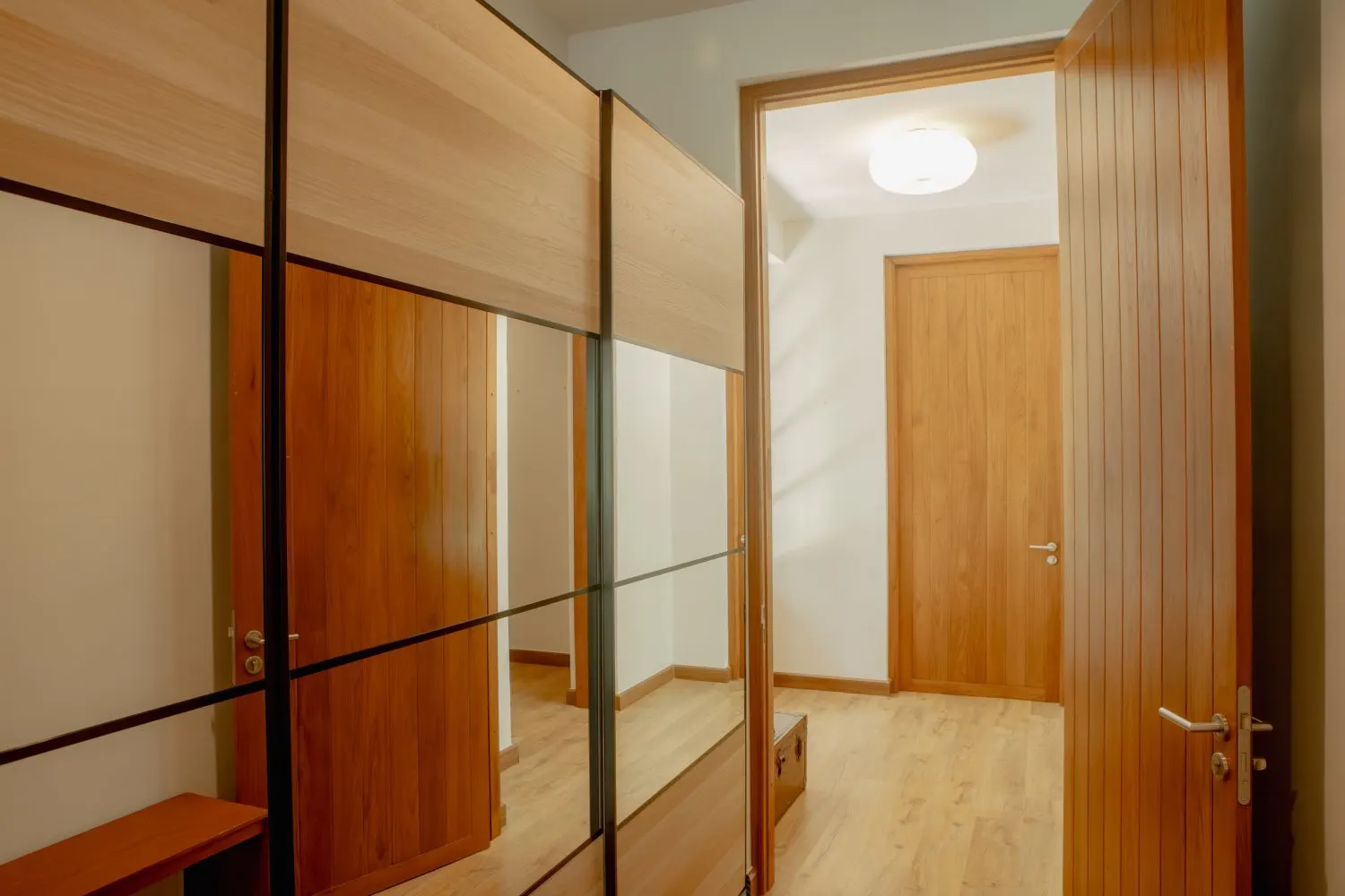Property image - full photo 39