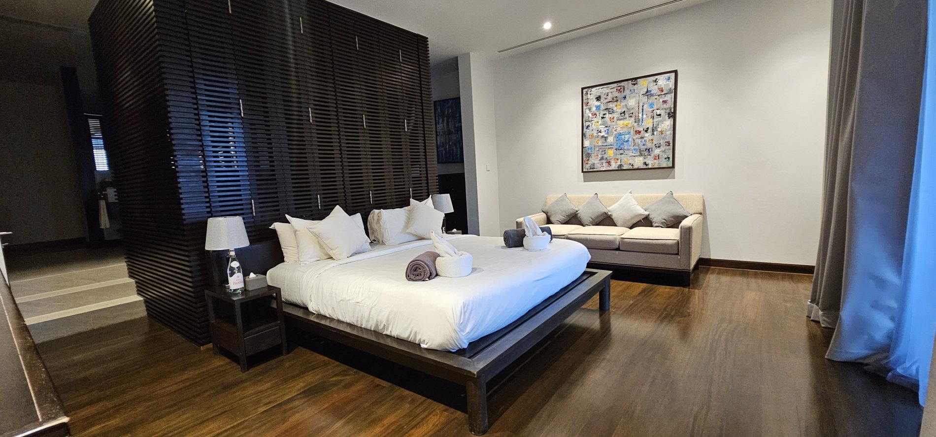 Property image - full photo 22