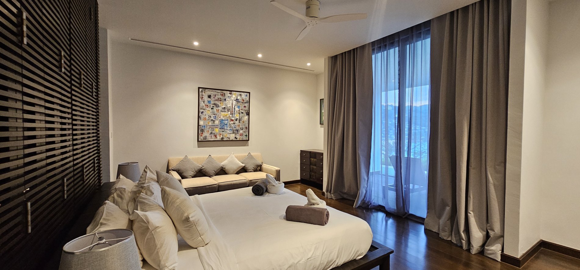 Property image - full photo 21