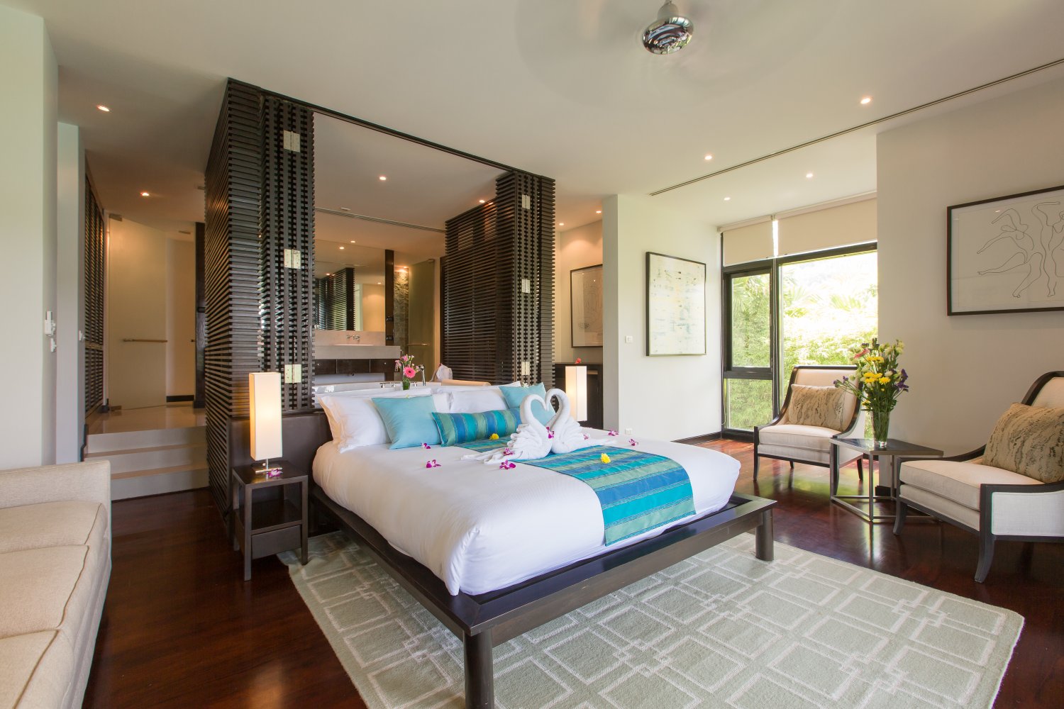Property image - full photo 28