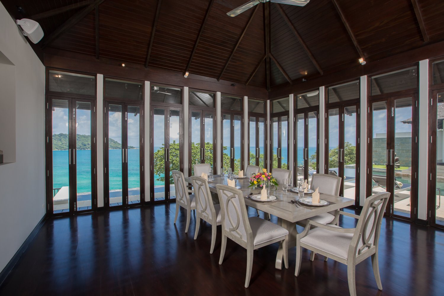 Property image - full photo 9