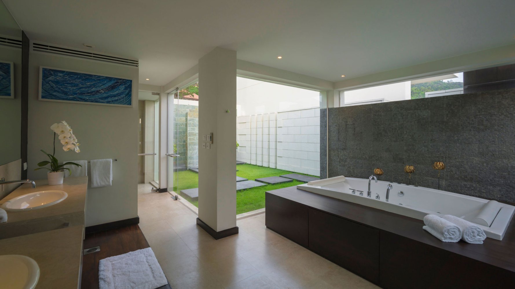 Property image - full photo 35