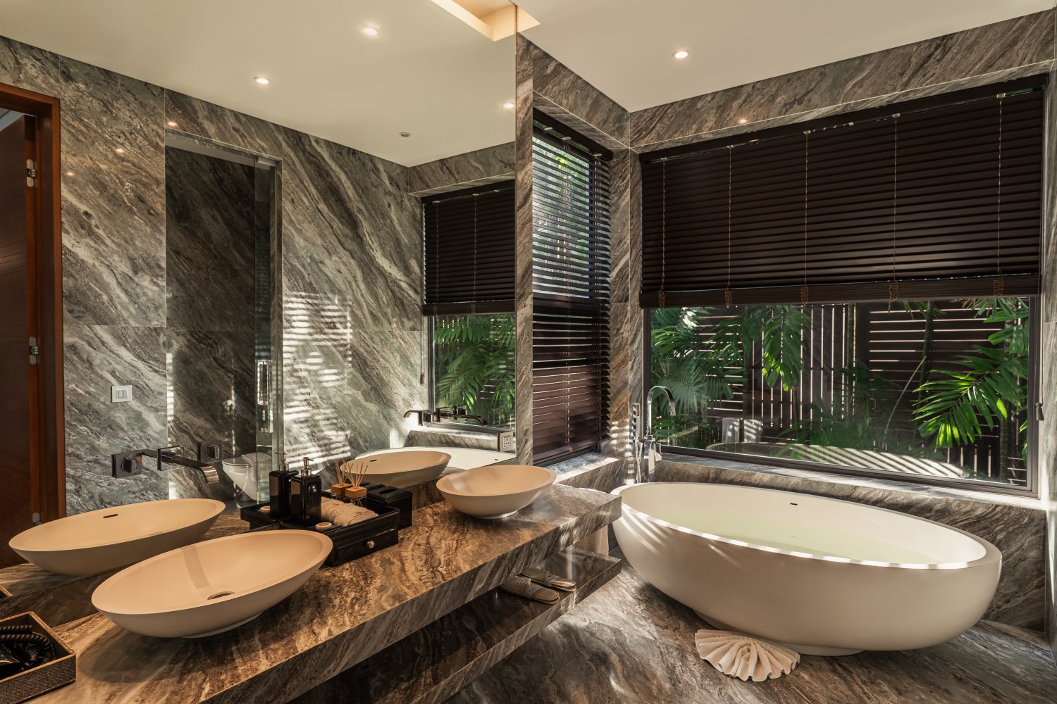 Property image - full photo 10
