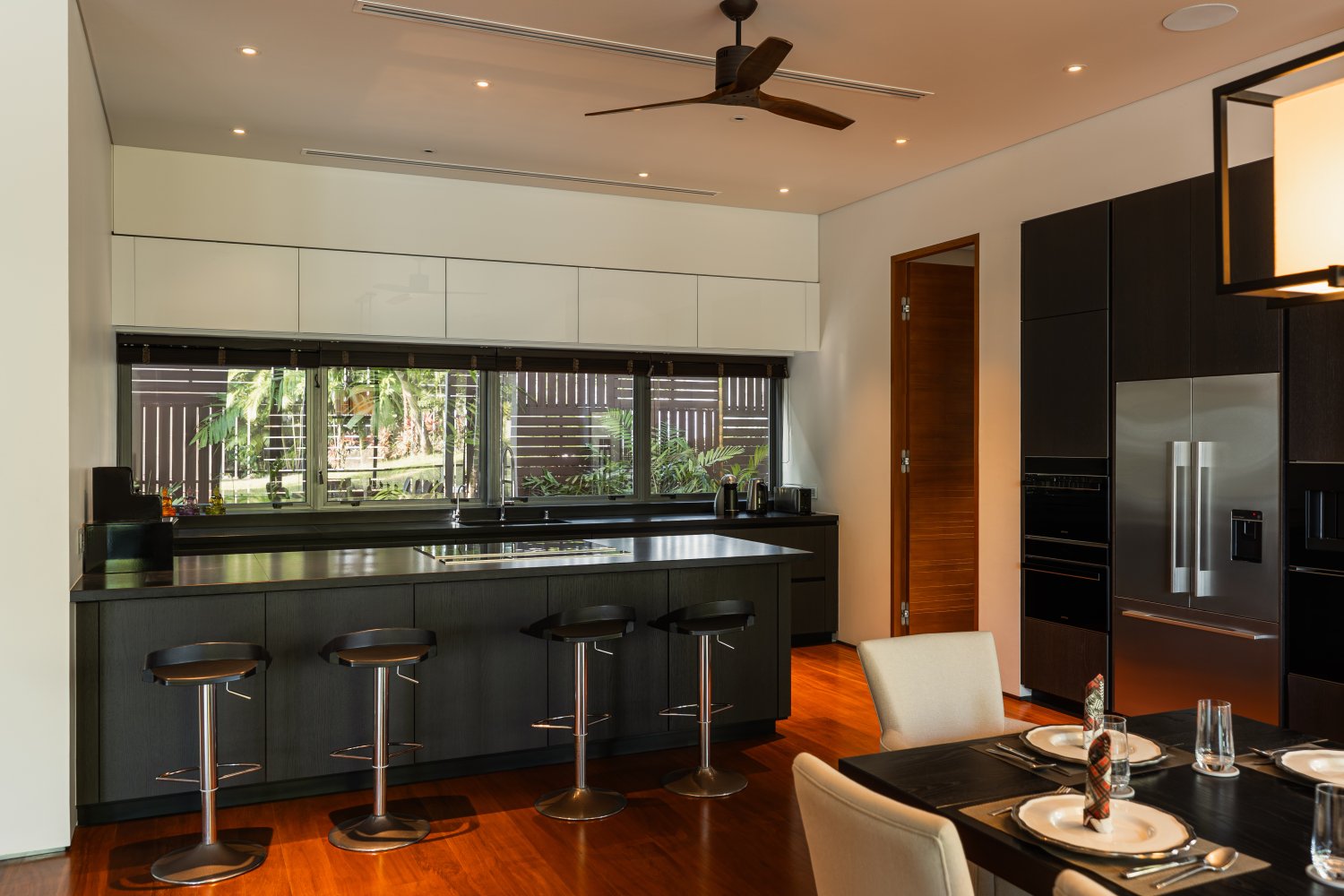 Property image - full photo 6