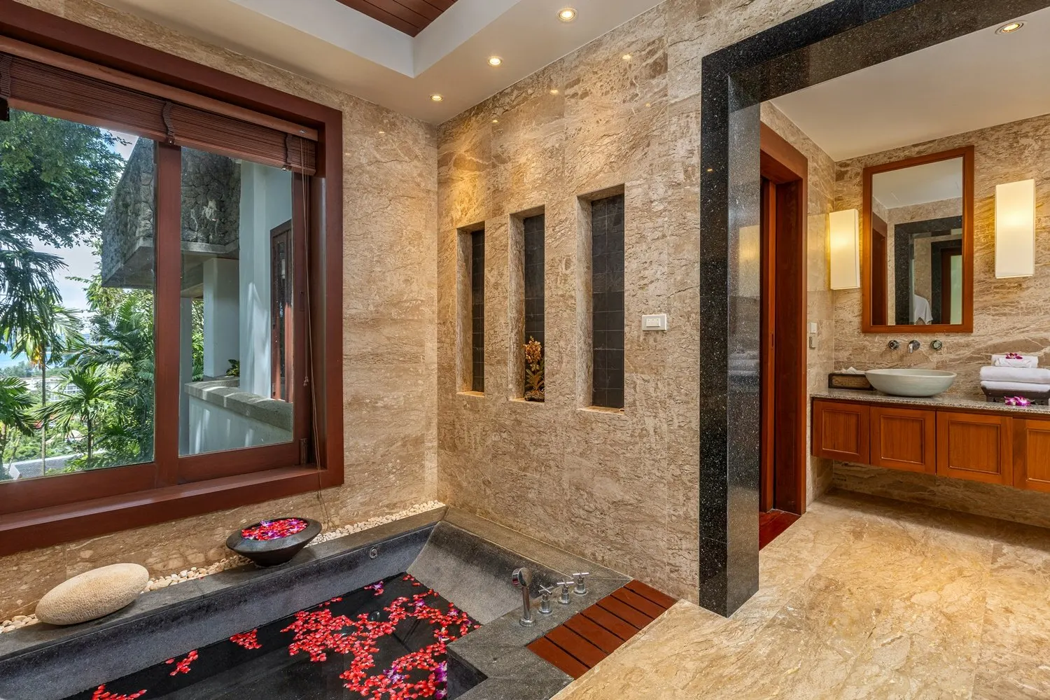 Property image - full photo 23
