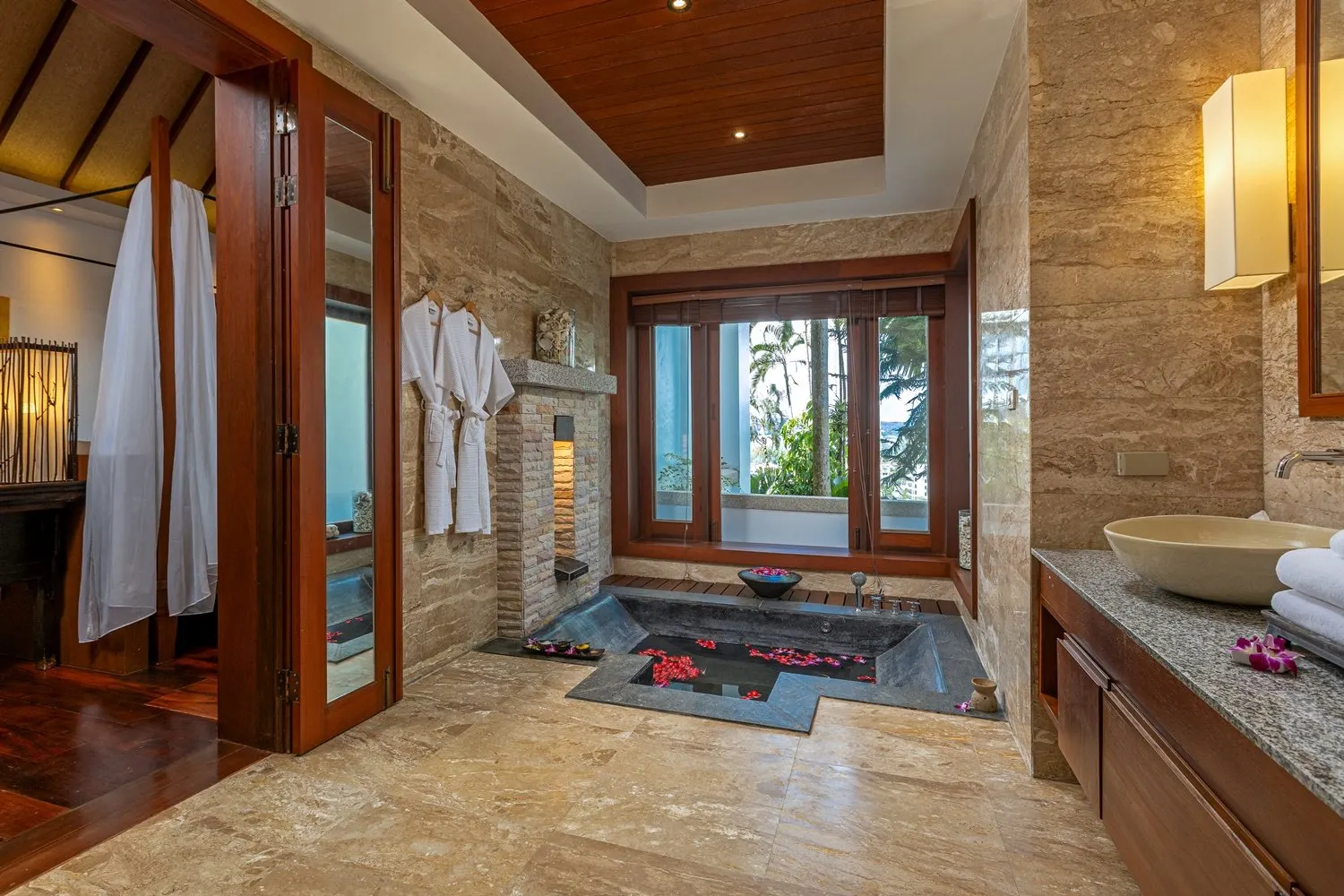 Property image - full photo 20