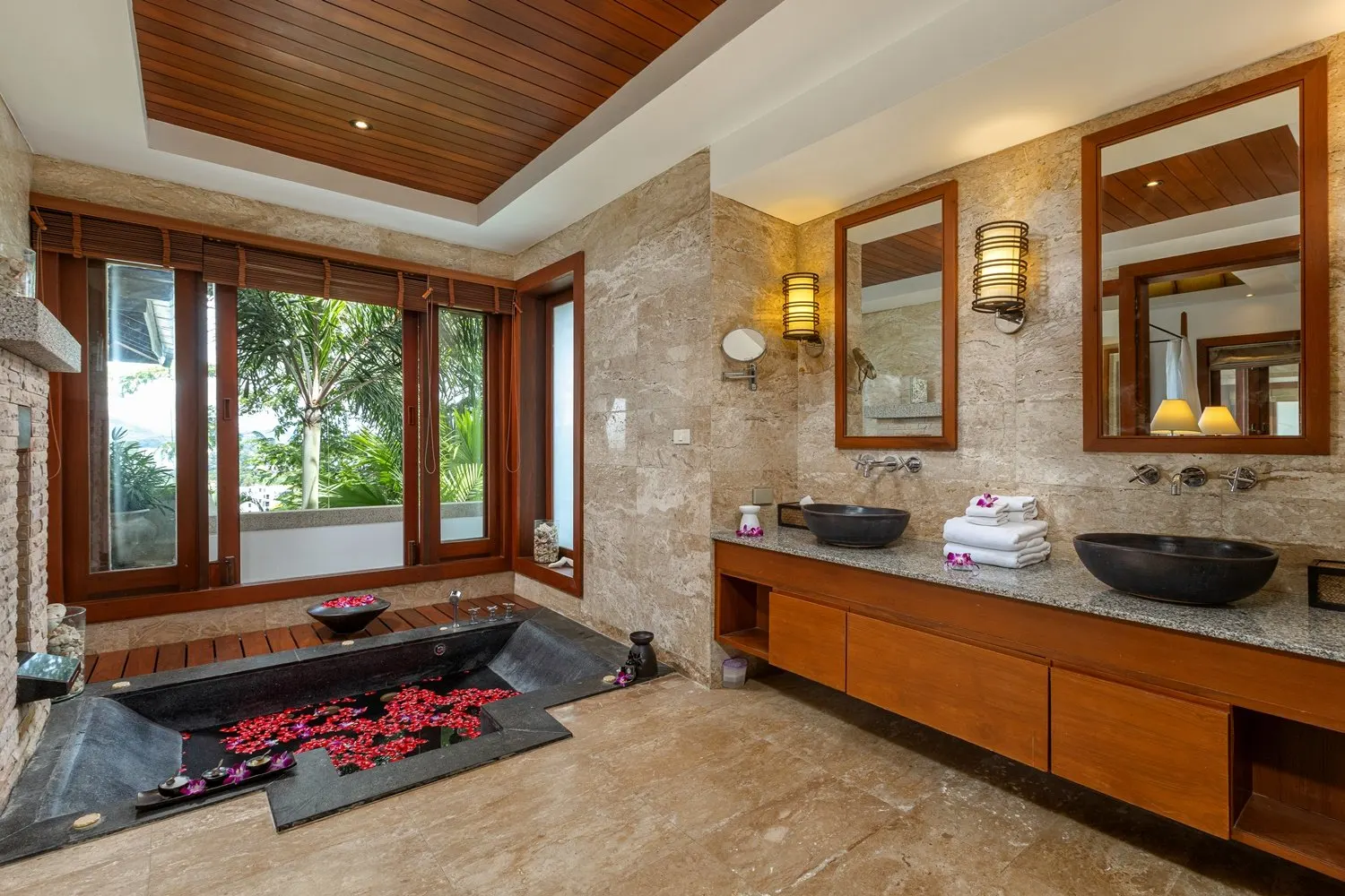 Property image - full photo 22