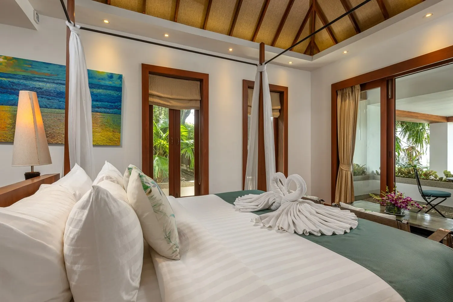 Property image - full photo 32