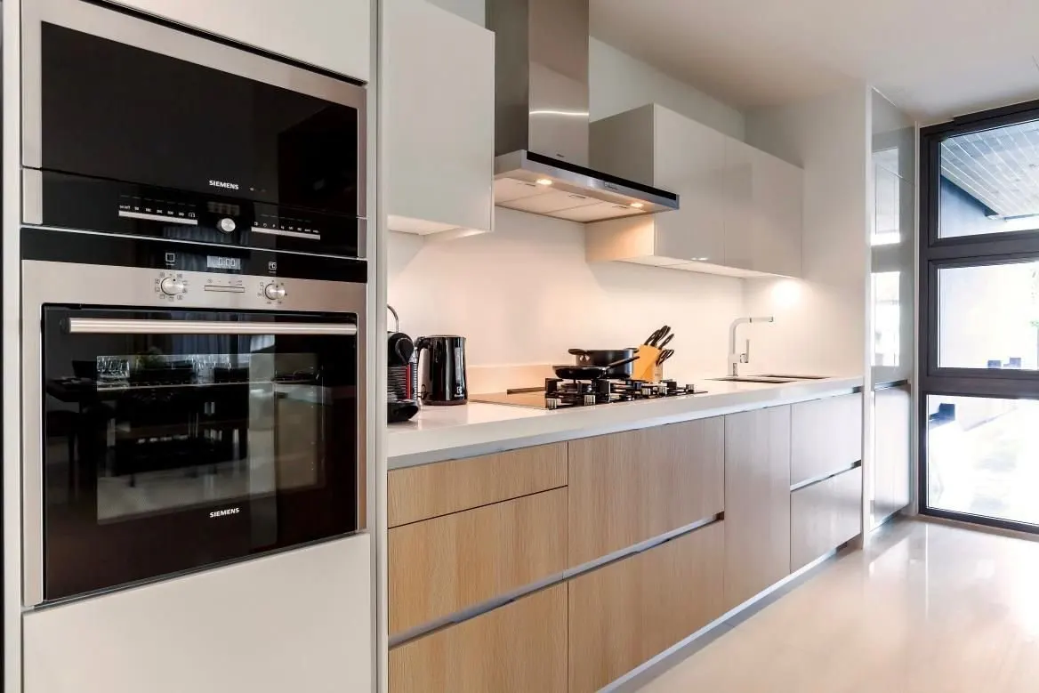Property image - full photo 6