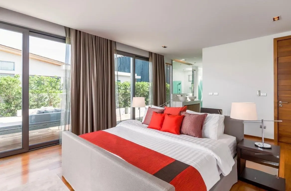 Property image - full photo 19