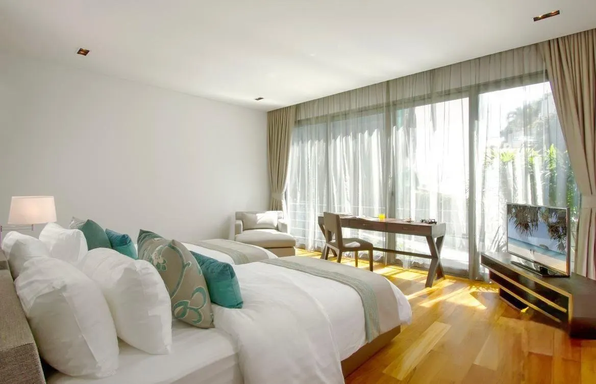 Property image - full photo 25