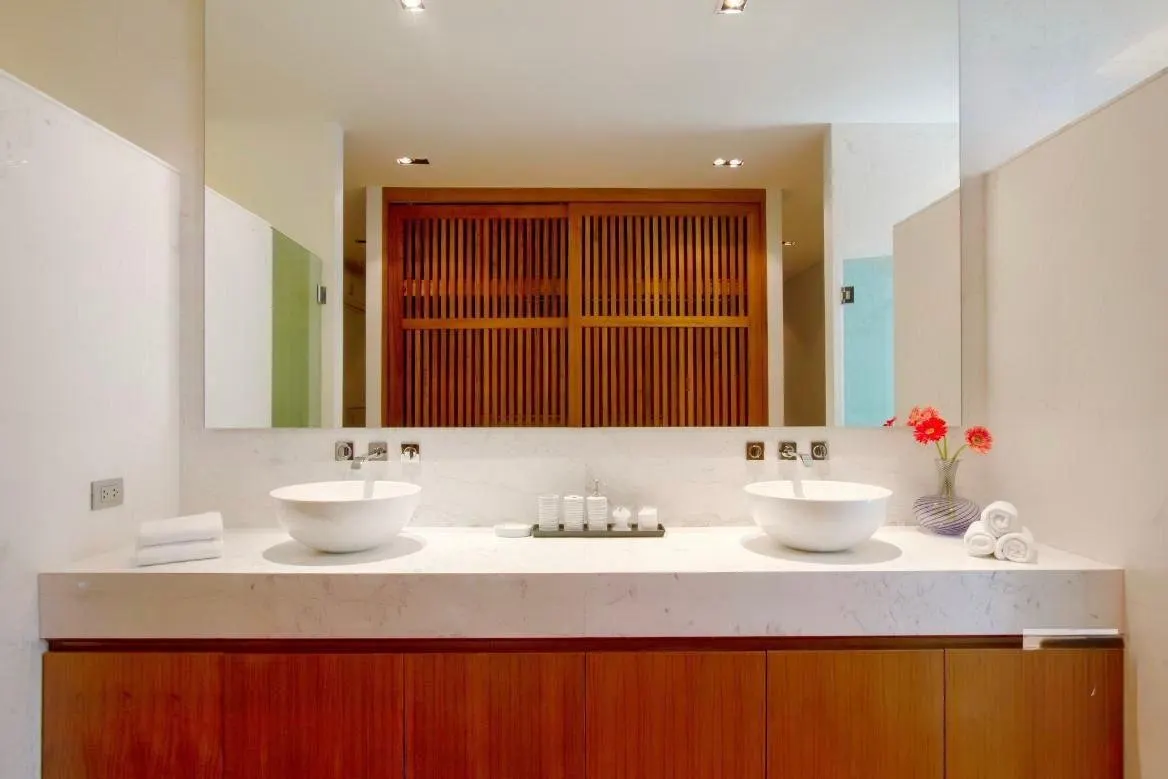 Property image - full photo 23