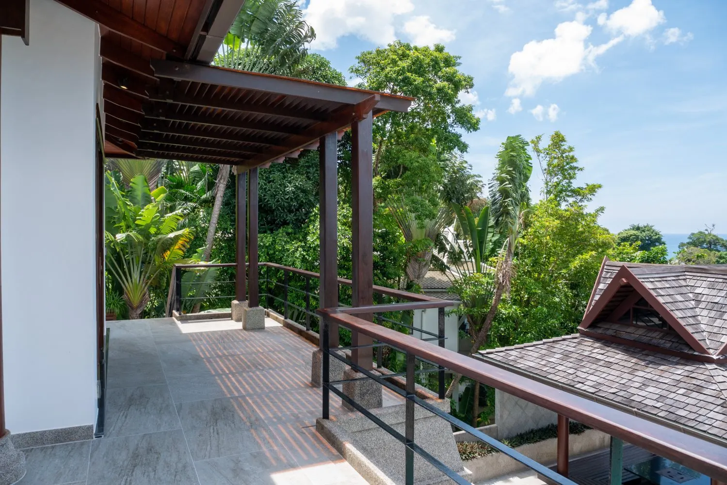 Property image - full photo 33