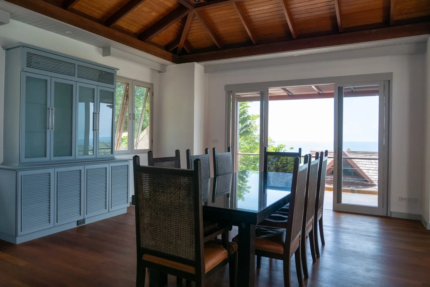 Property image - full photo 8