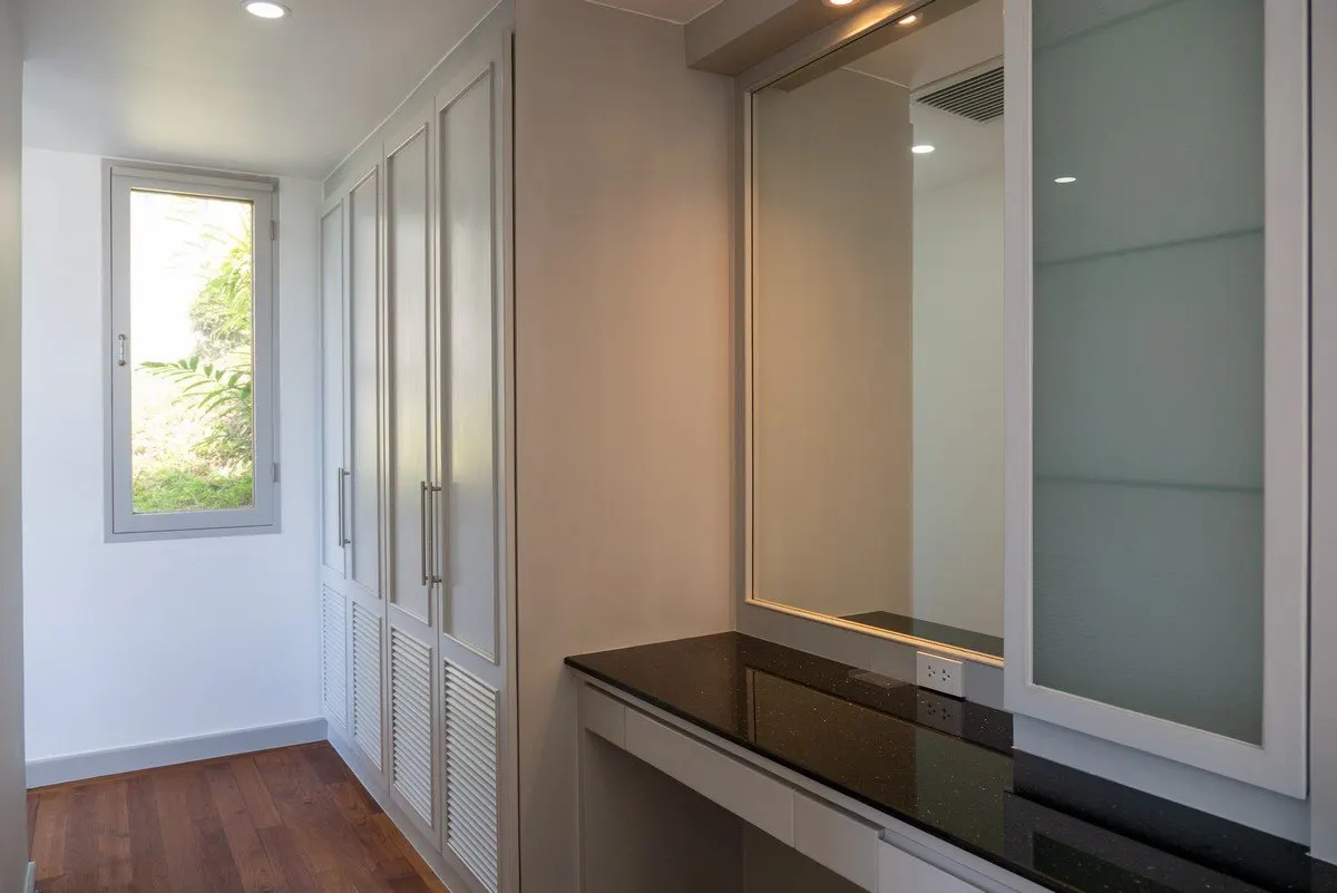 Property image - full photo 92