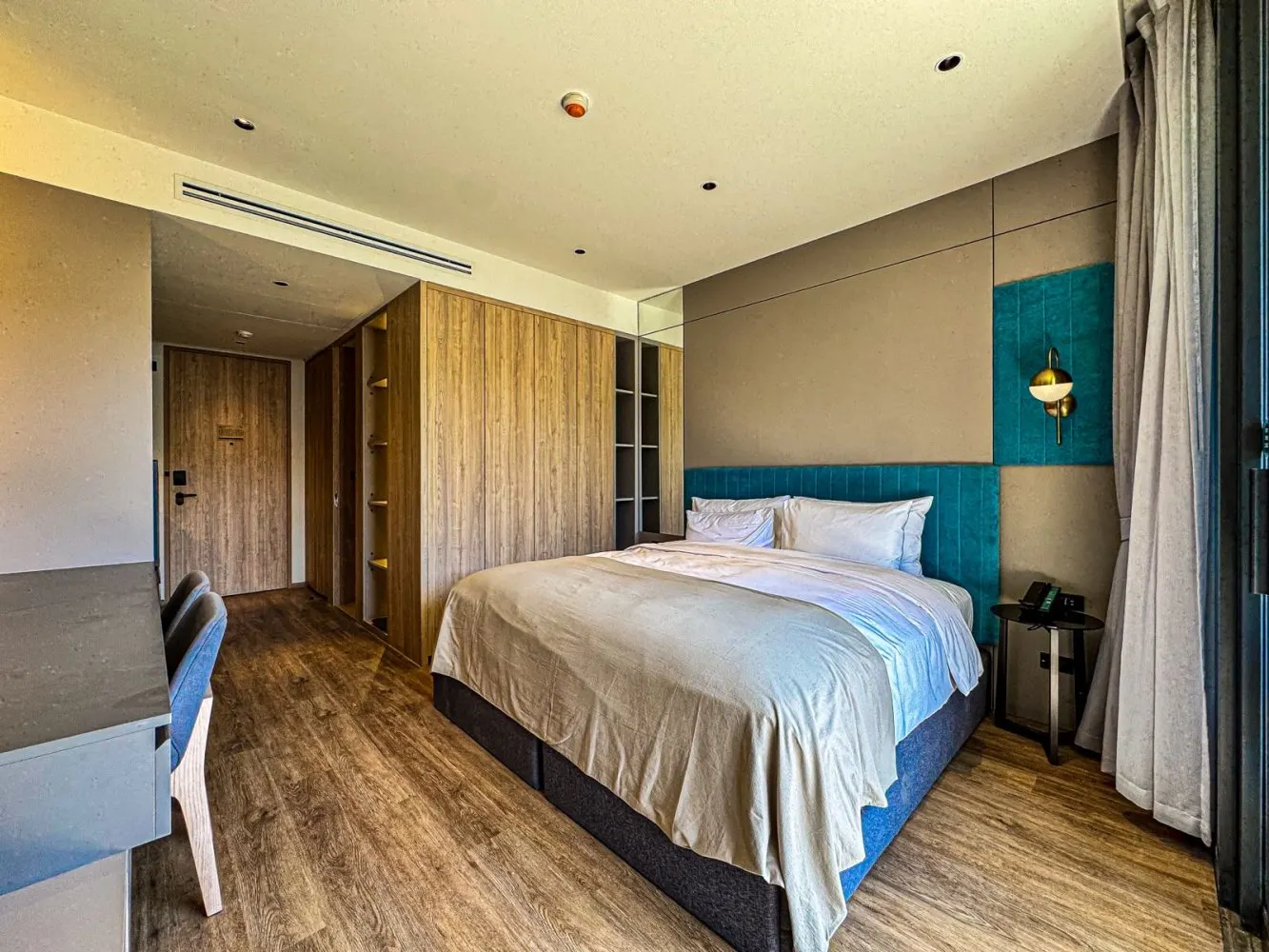 Property image - full photo 14