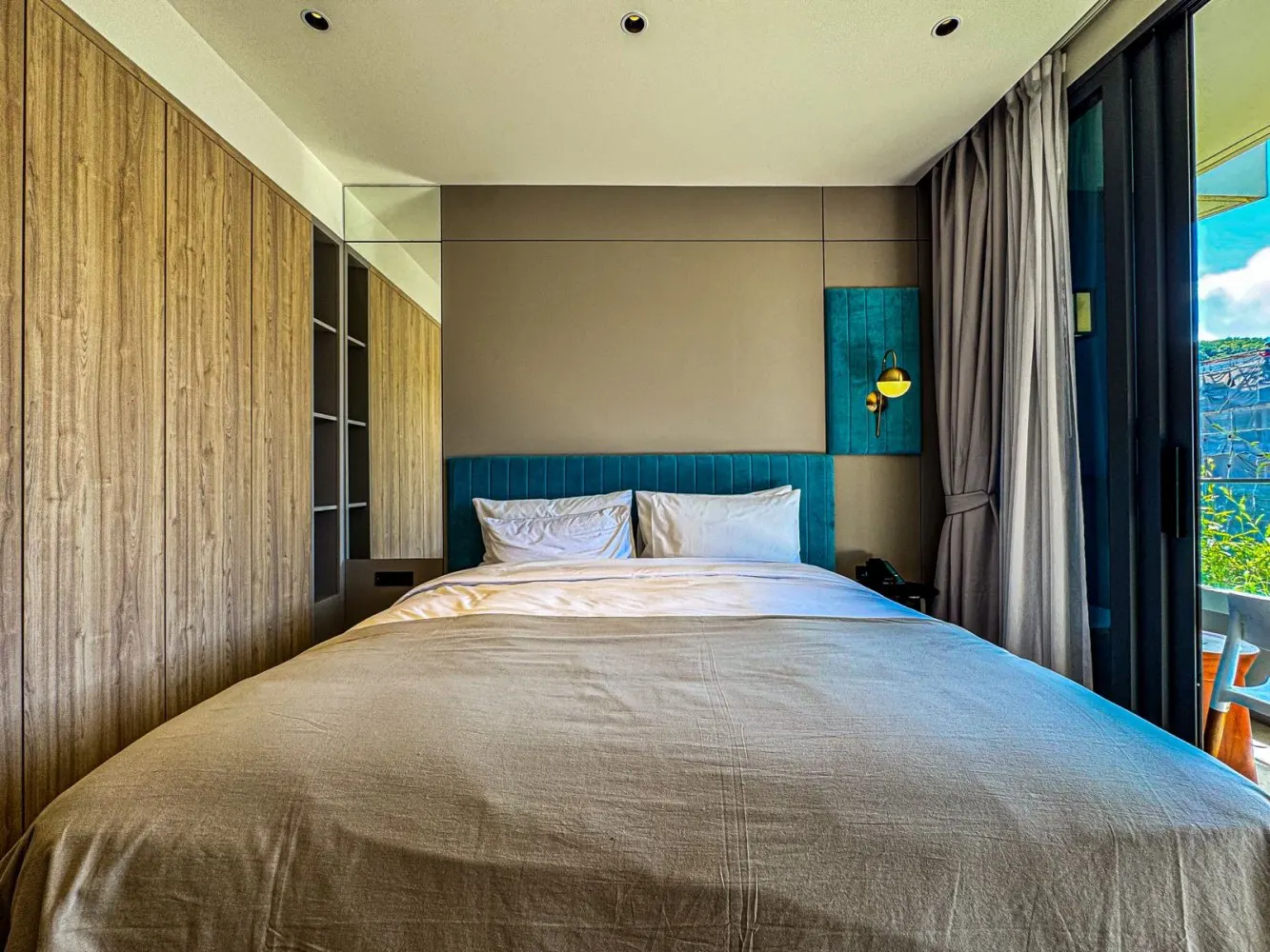 Property image - full photo 9