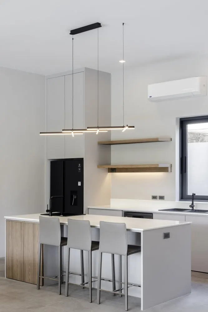 Property image - full photo 8