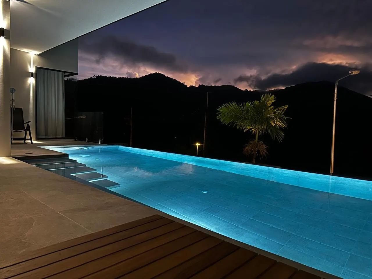 Property image - full photo 39