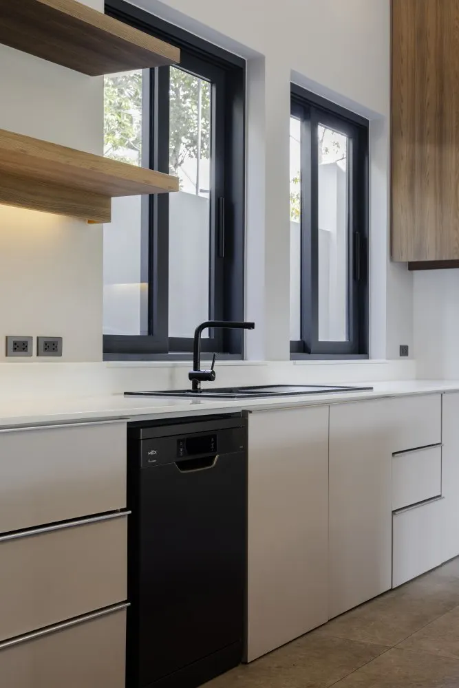 Property image - full photo 29