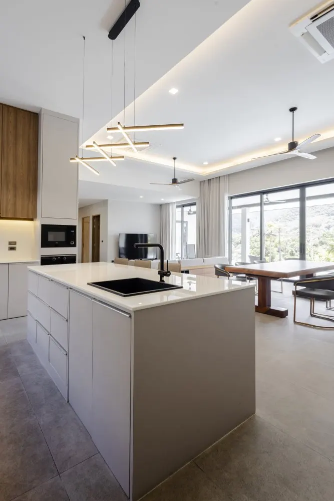 Property image - full photo 7
