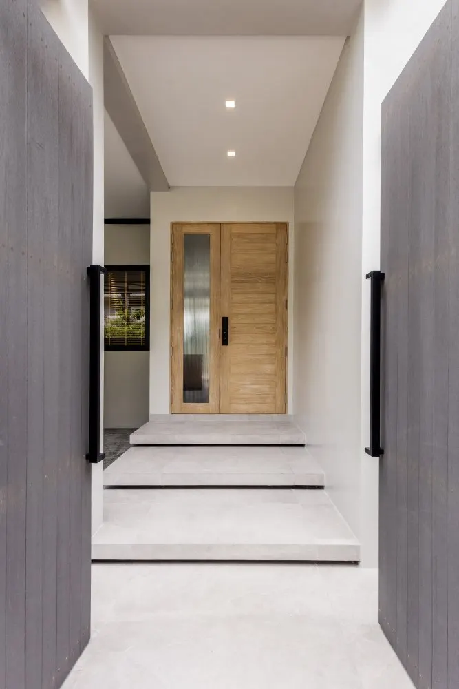 Property image - full photo 33