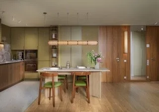 Property image - full photo 3