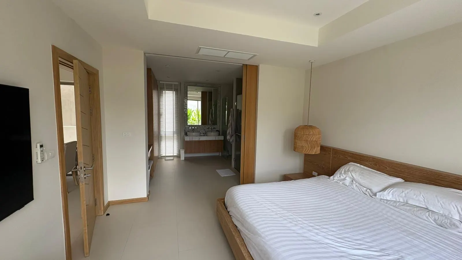 Property image - full photo 9