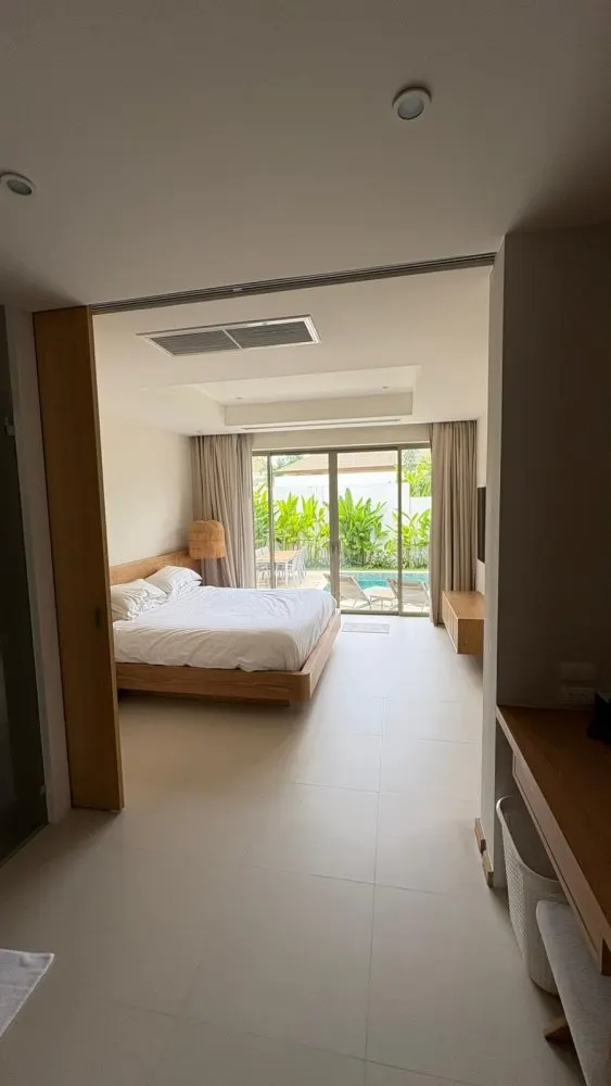 Property image - full photo 10