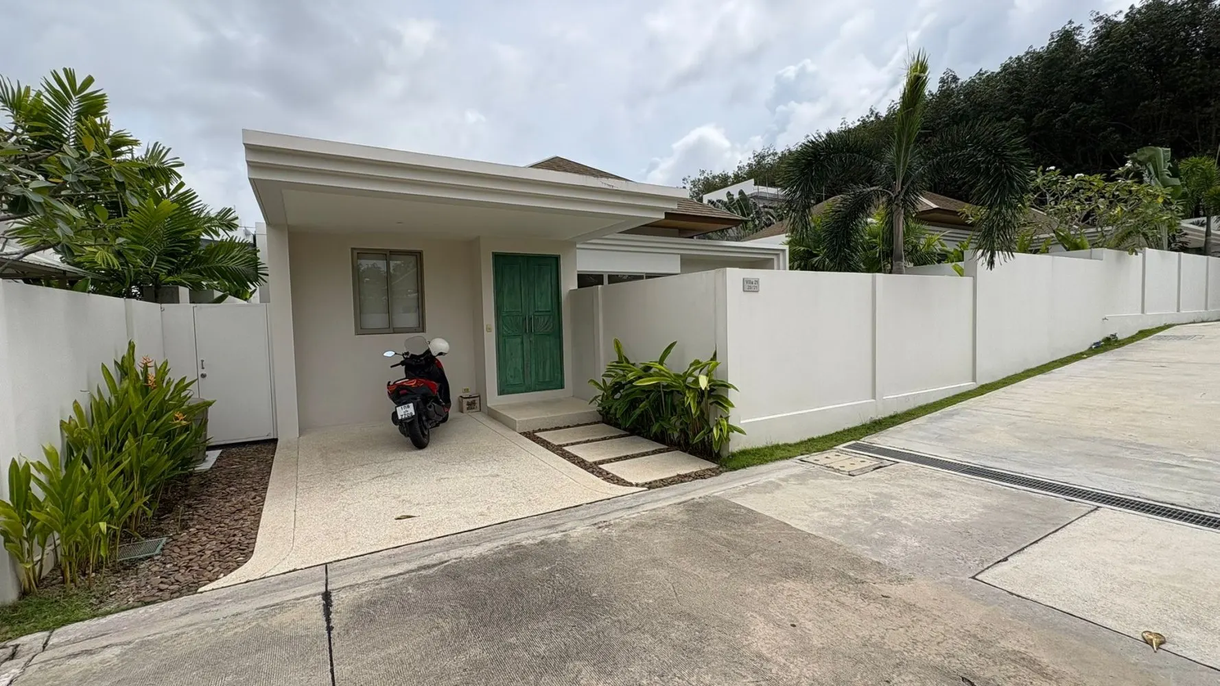 Property image - full photo 15