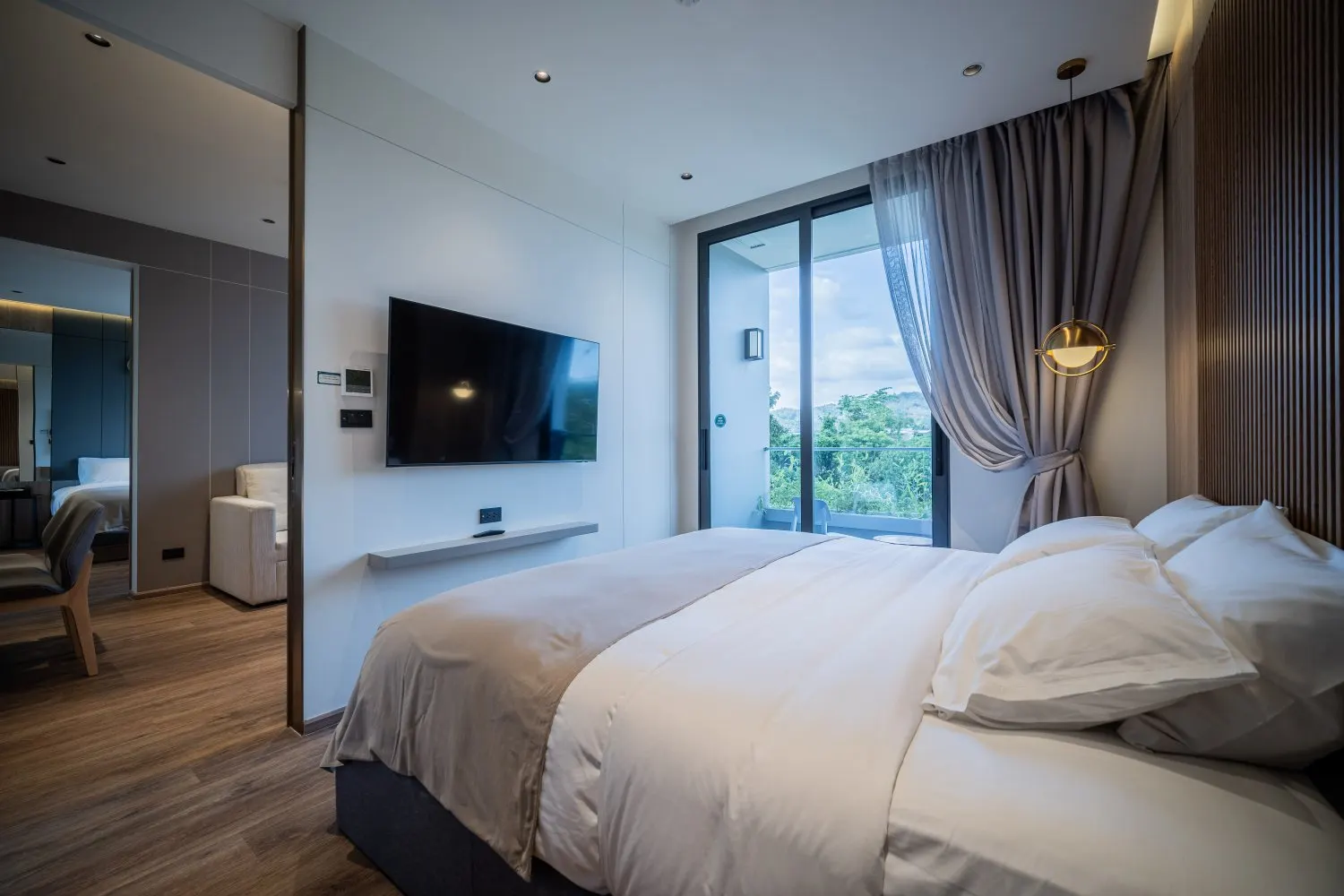 Property image - full photo 11