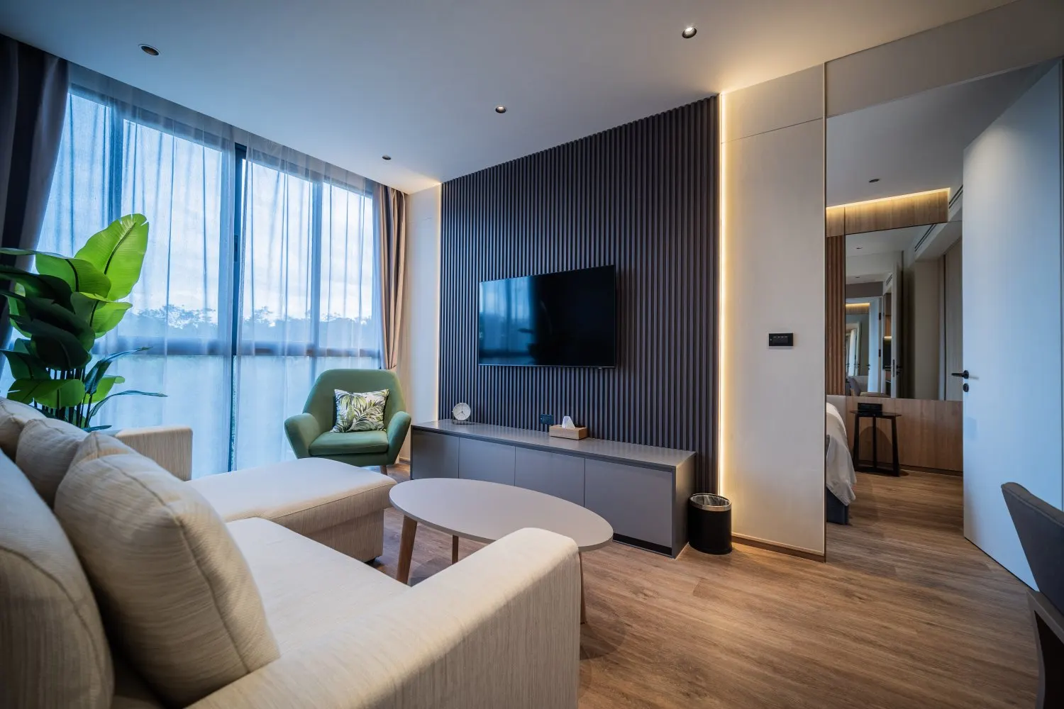 Property image - full photo 5