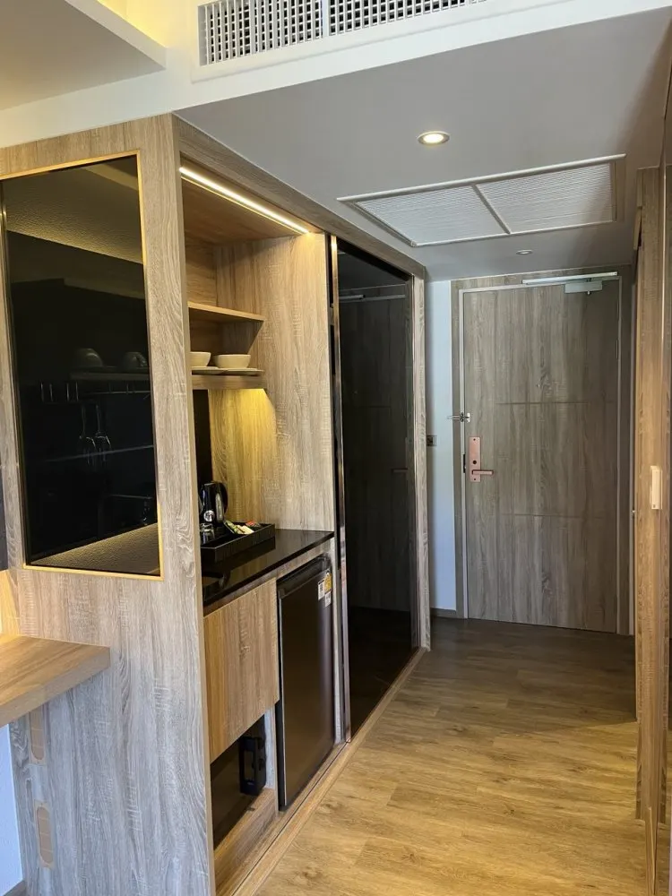 Property image - full photo 6