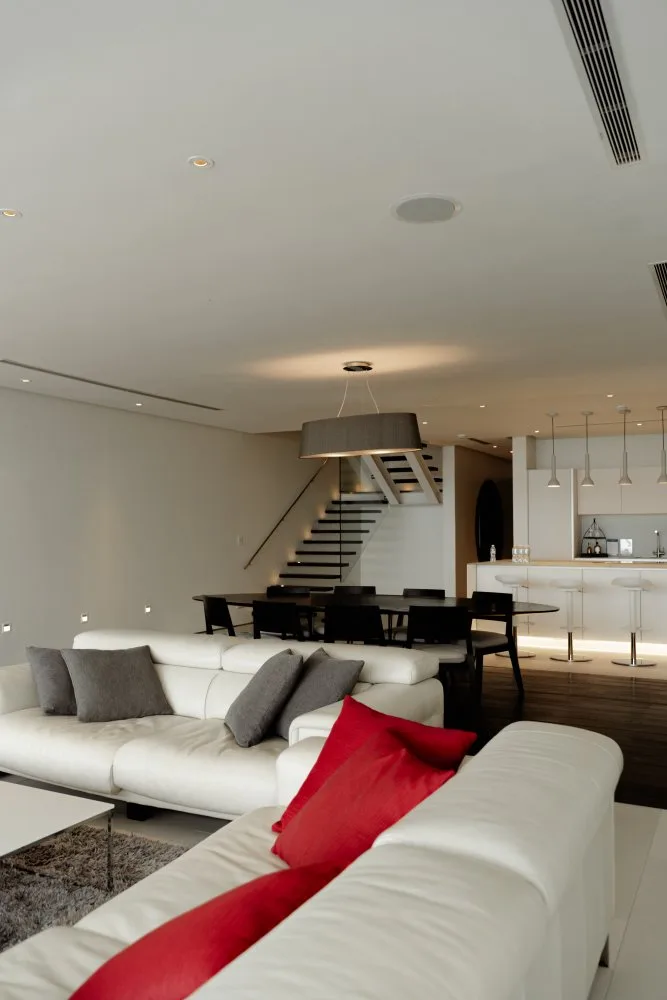 Property image - full photo 9