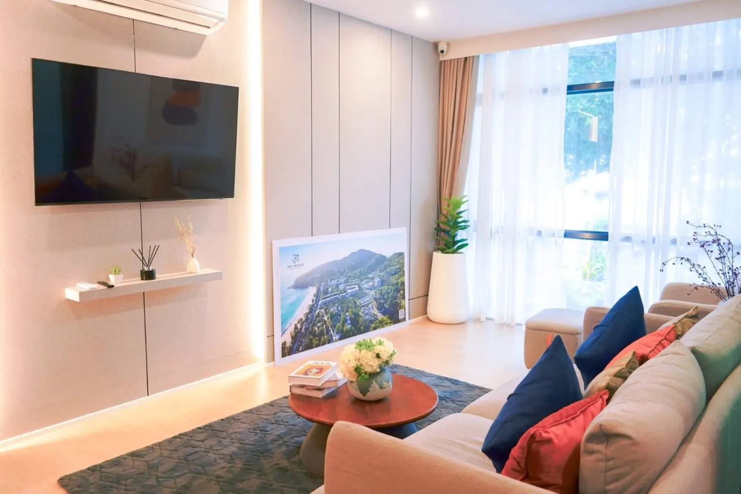 Property image - full photo 1