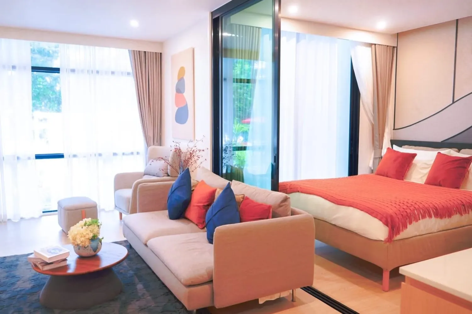 Property image - full photo 4