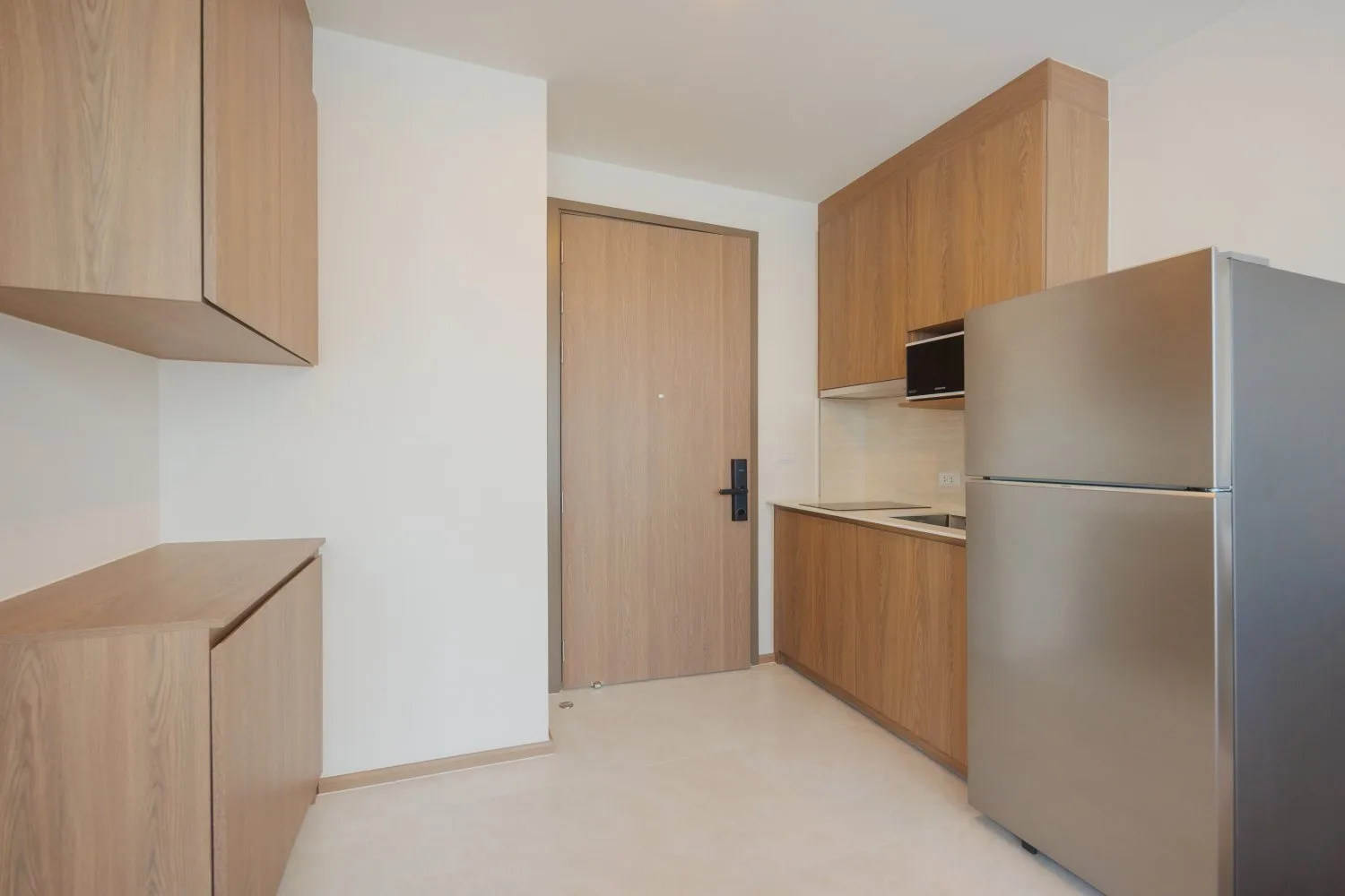 Property image - full photo 14