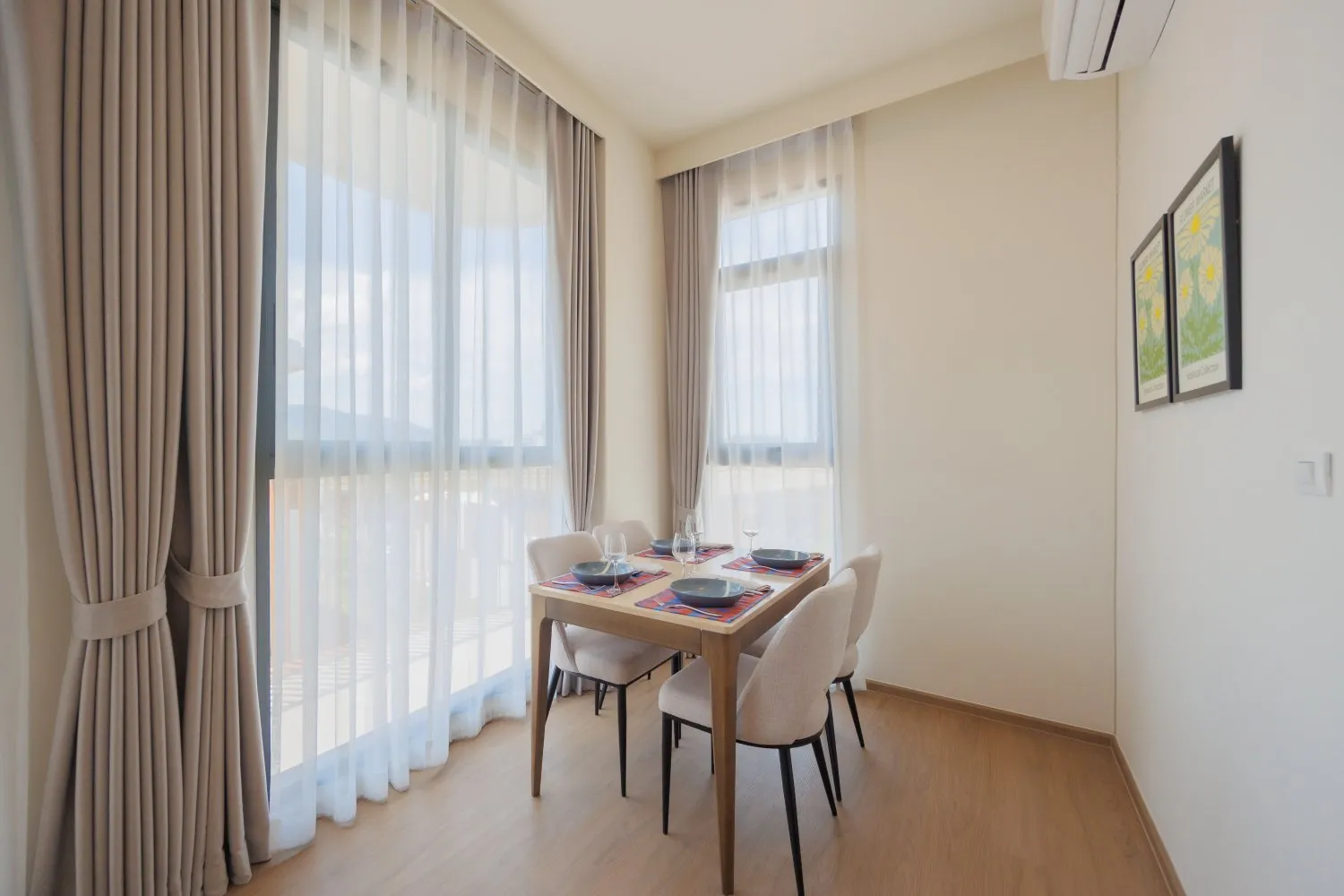 Property image - full photo 11