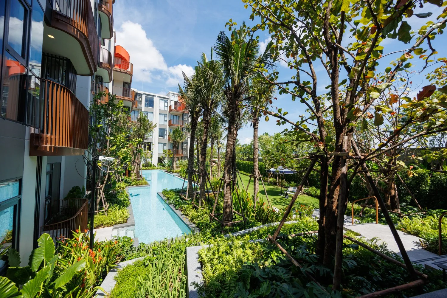 Property image - full photo 15