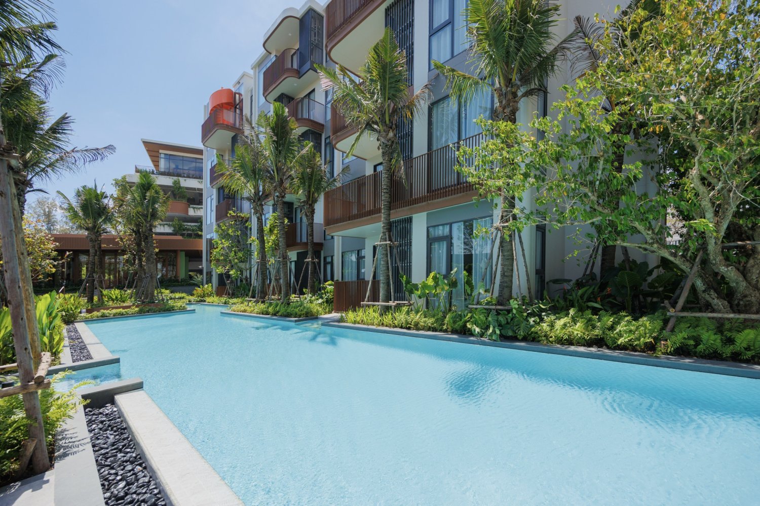 Property image - full photo 3