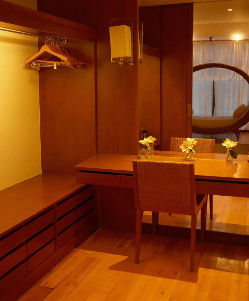 Property image - full photo 28