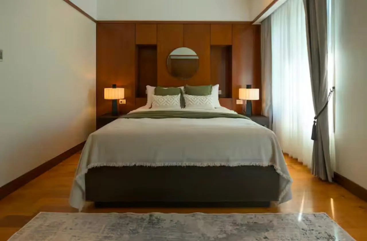 Property image - full photo 20