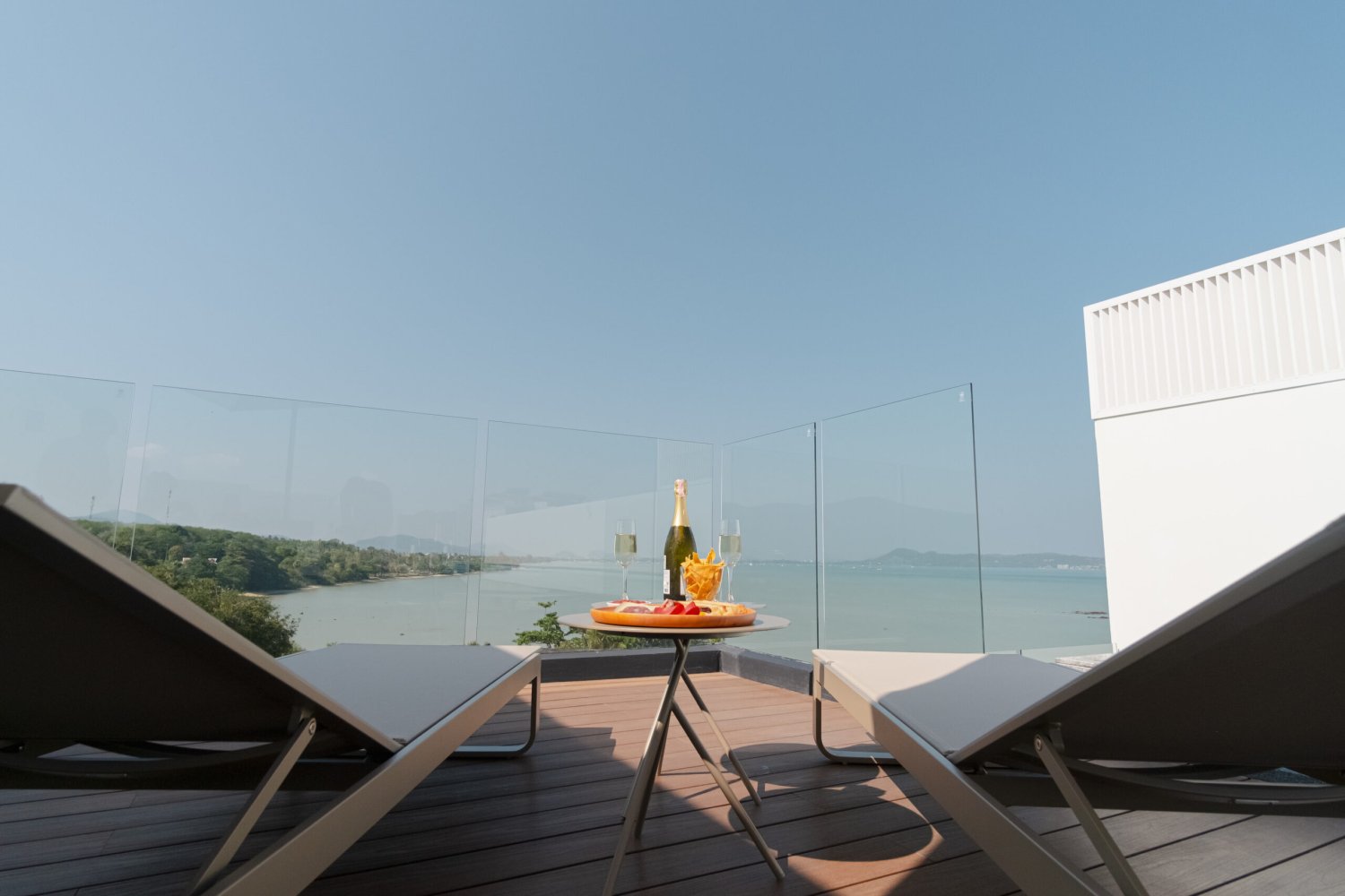 Property image - full photo 3