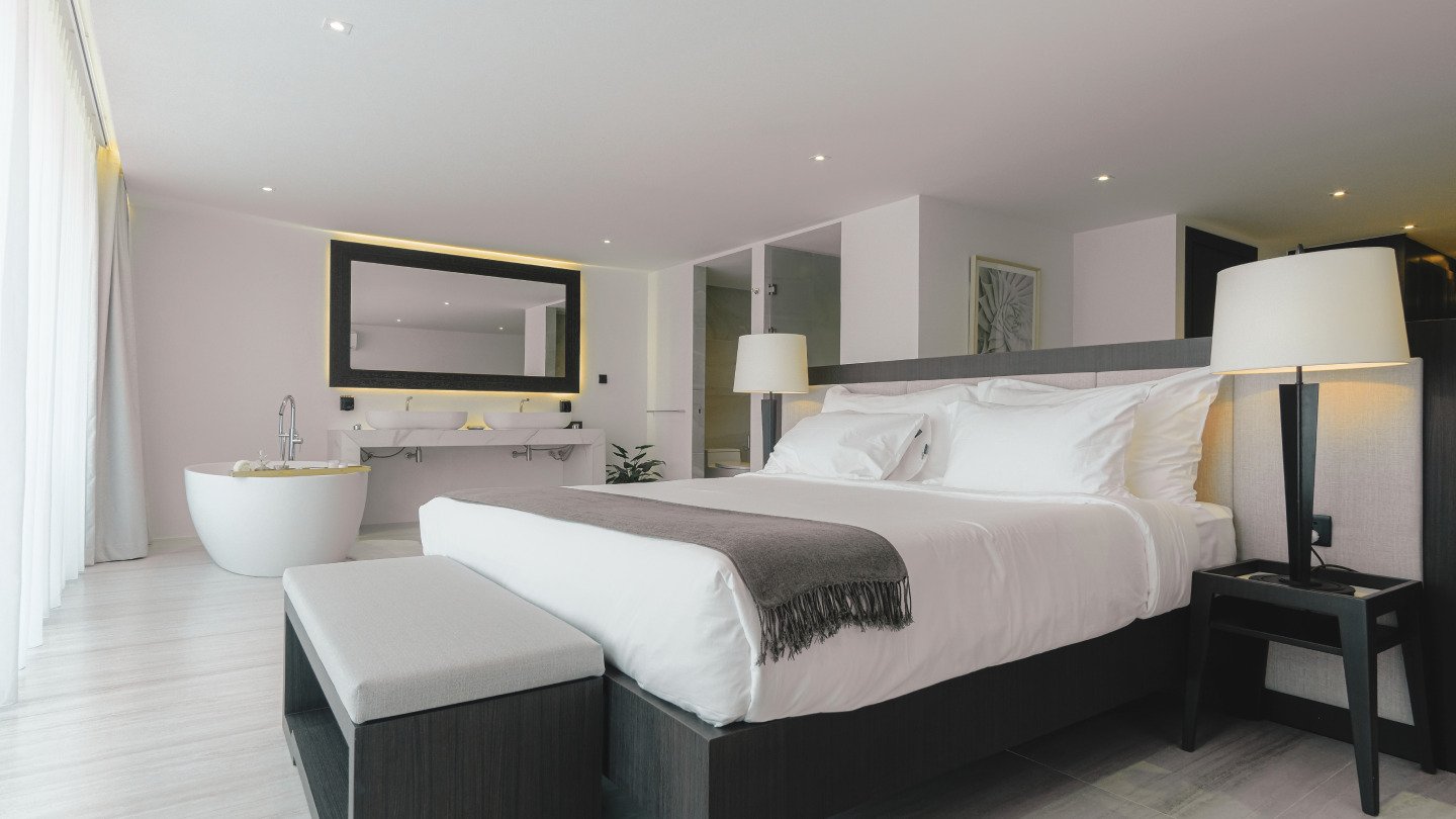 Property image - full photo 9