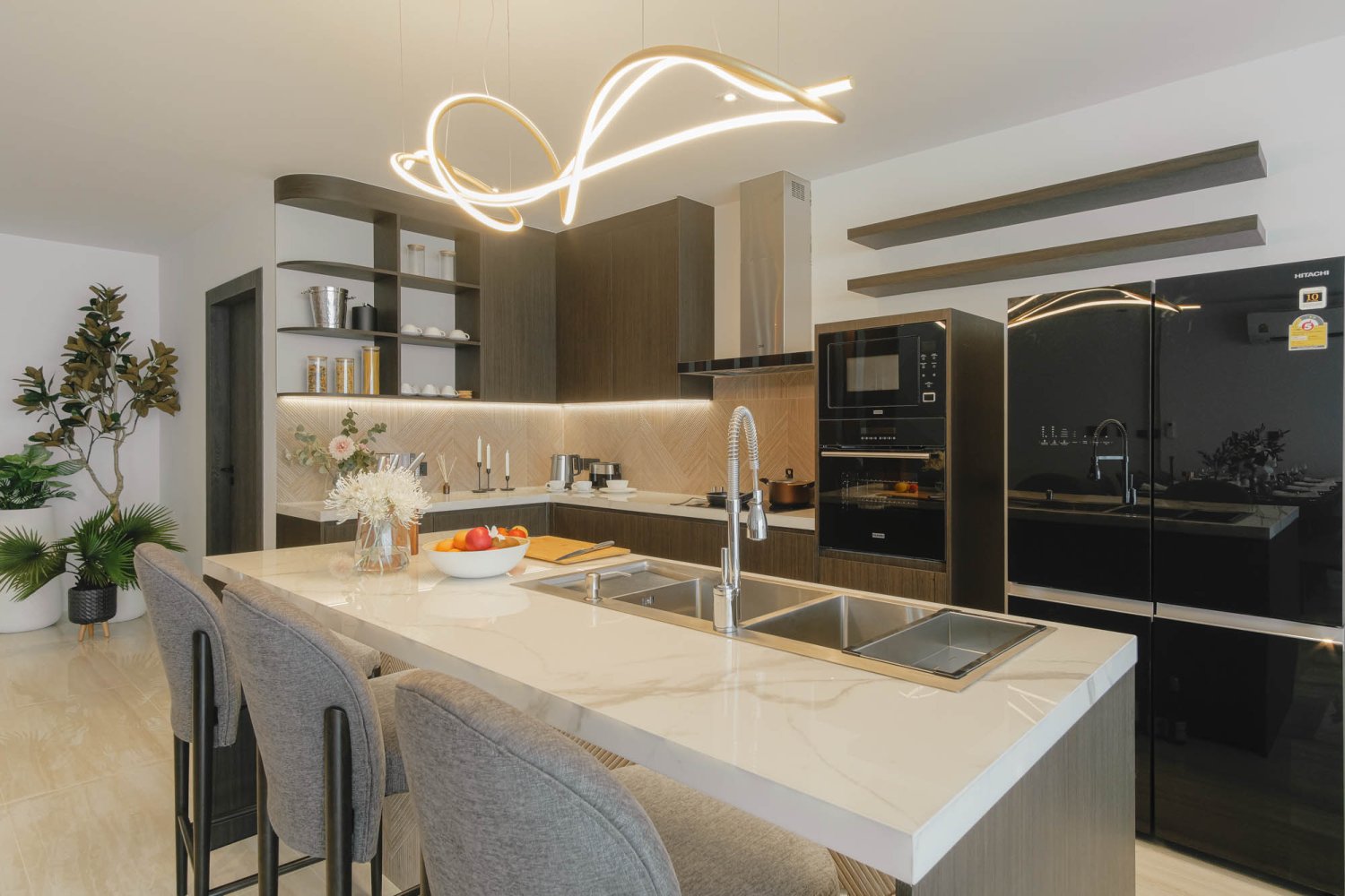 Property image - full photo 8