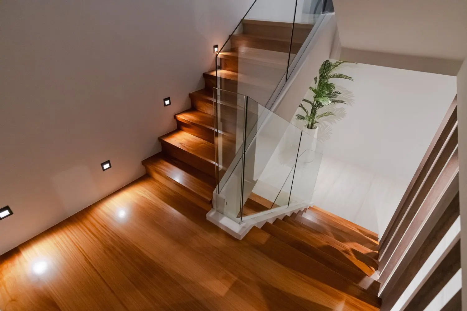 Property image - full photo 11