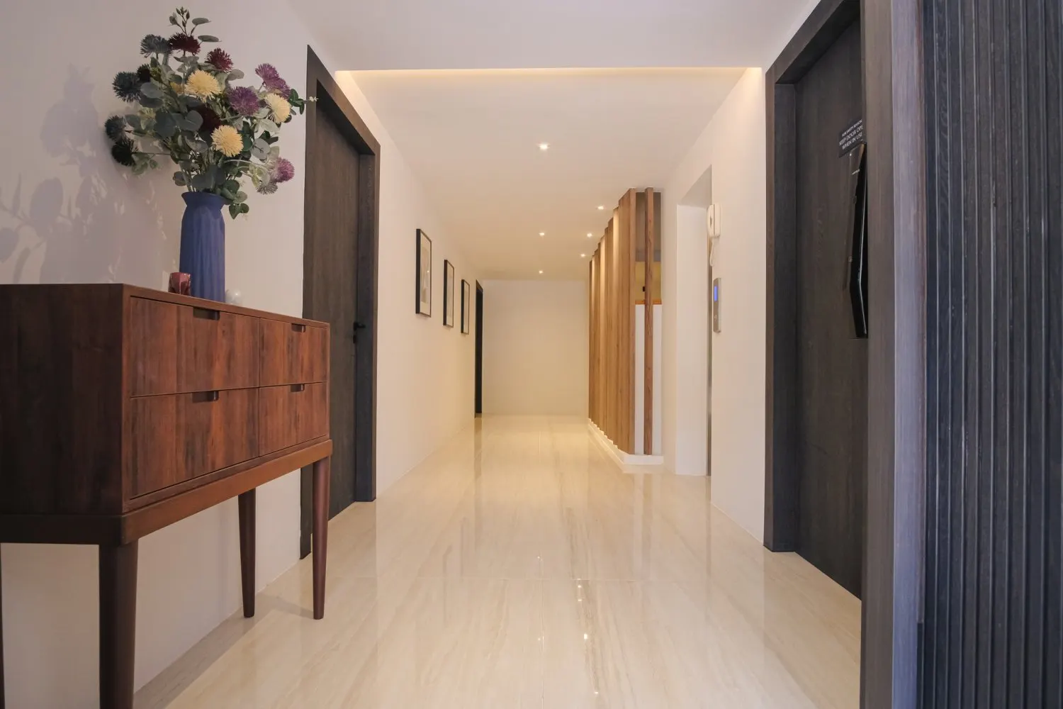 Property image - full photo 12