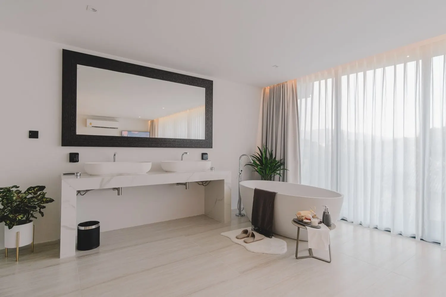 Property image - full photo 28